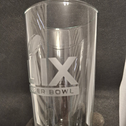 SET Super Bowl 59 - 2025 Custom Pint Beer Glasses Etched Tumblers Drinkware 16 oz. Cocktail Mixing Glass Football Party