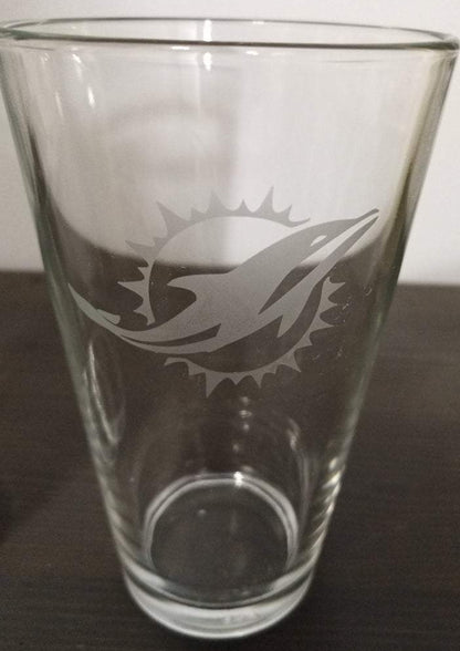 SET Miami Dolphins Custom Pint Pub Drinking Glasses Etched Tumbler Drinkware 16 oz. Cocktail Mixing Glass